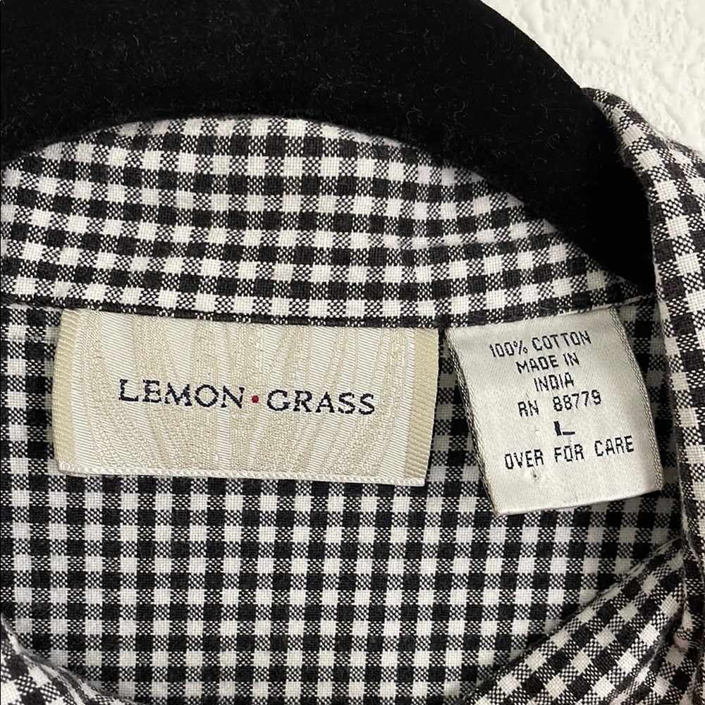 Vintage Black and White Checkered Button Down Shirt with Floral Hem - Picture 3 of 8